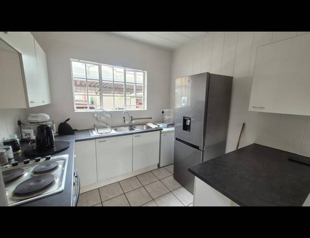 3 BEDROOM APARTMENT FOR SALE IN ROODEKRANS